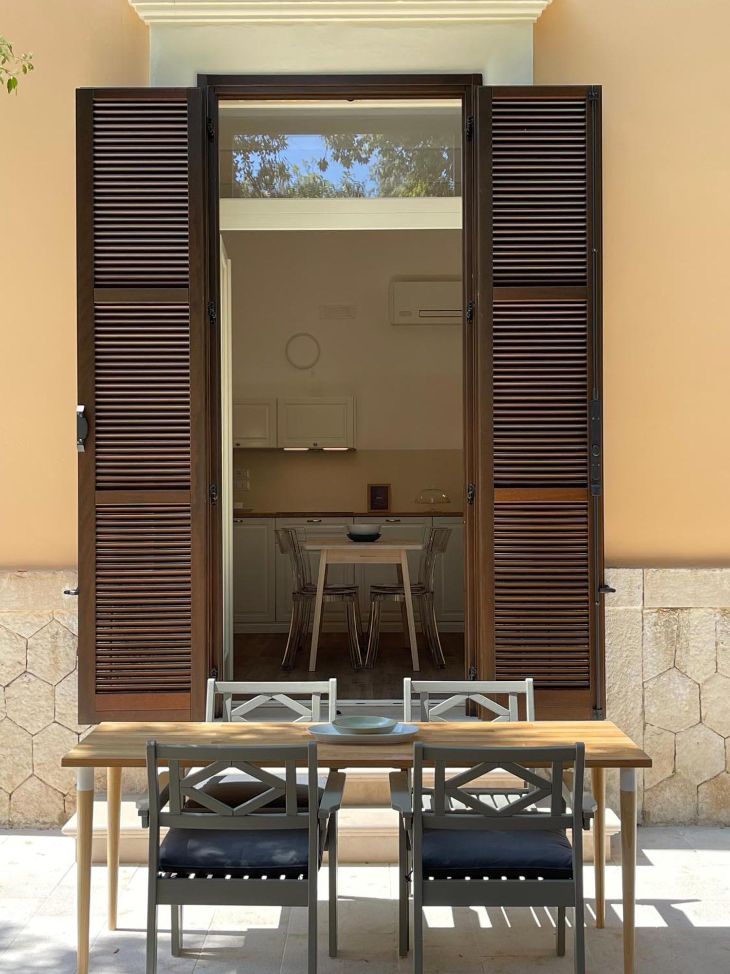 Palazzo Pitagora Hotel Taranto Luaran gambar