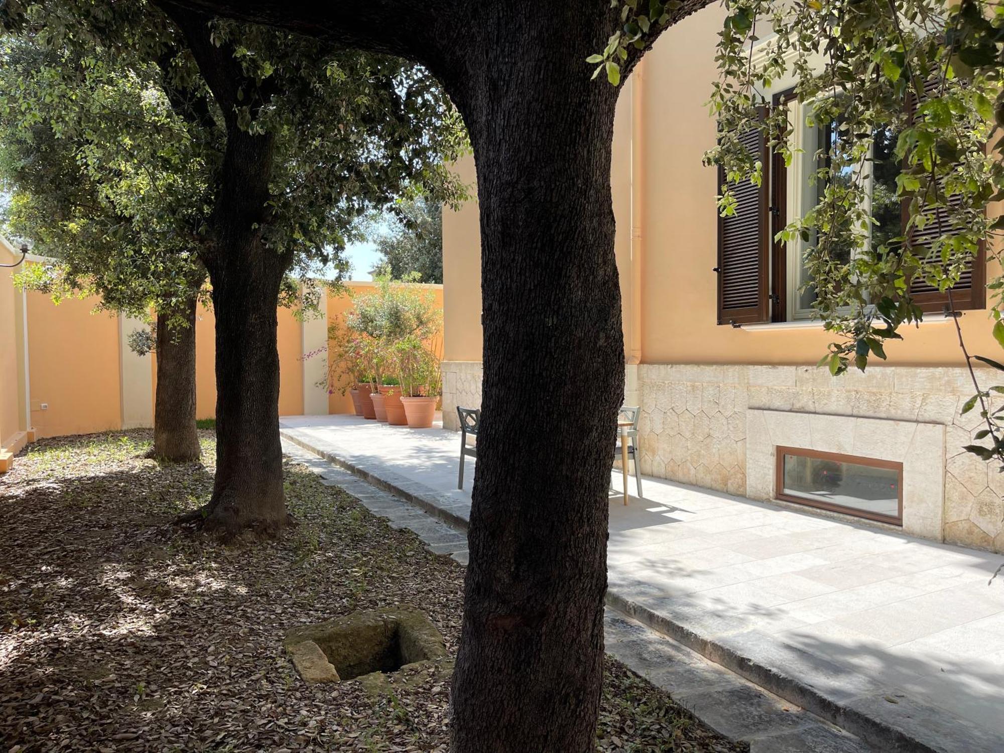Palazzo Pitagora Hotel Taranto Luaran gambar