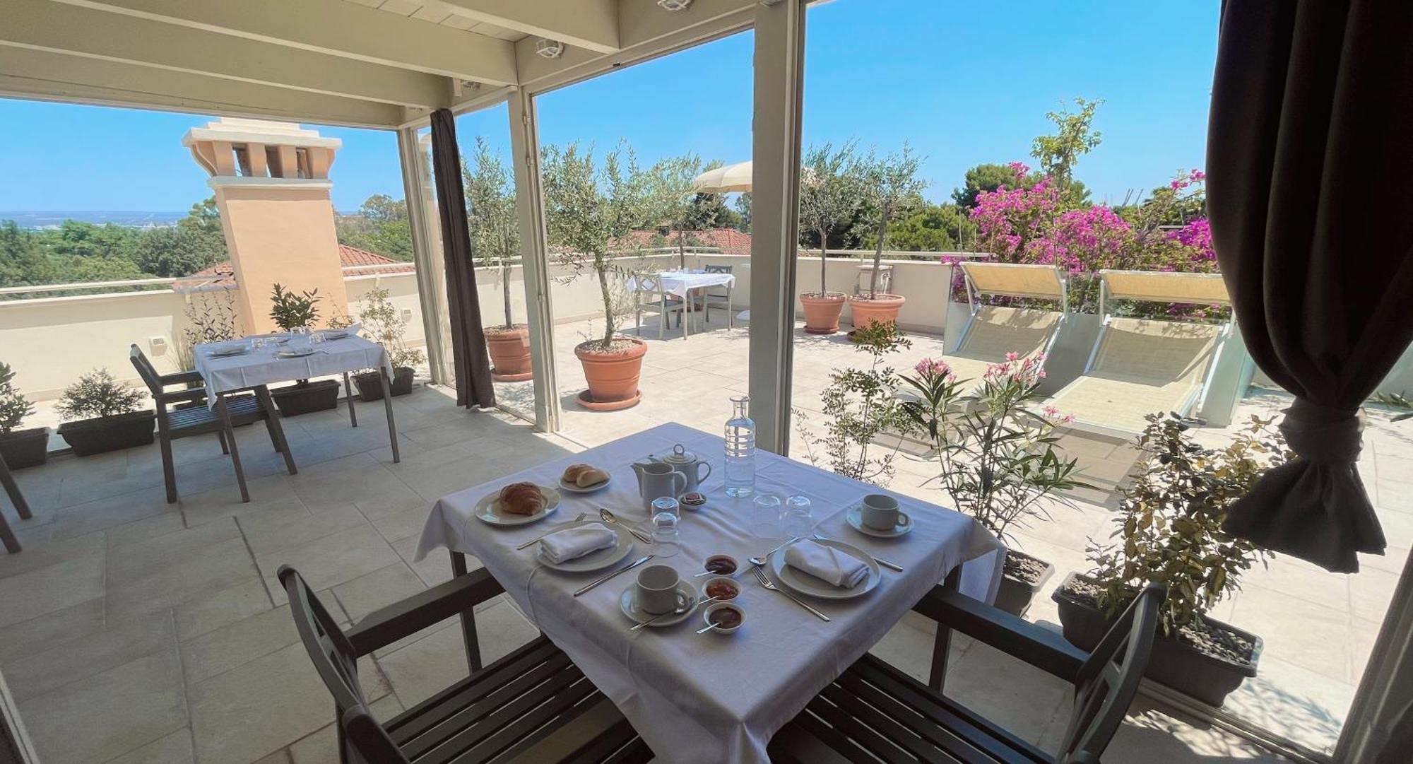 Palazzo Pitagora Hotel Taranto Luaran gambar